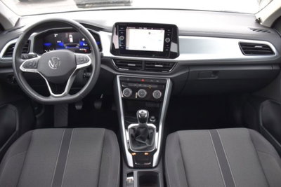 Volkswagen T-Roc 2.0 tdi Life 115cv (7)