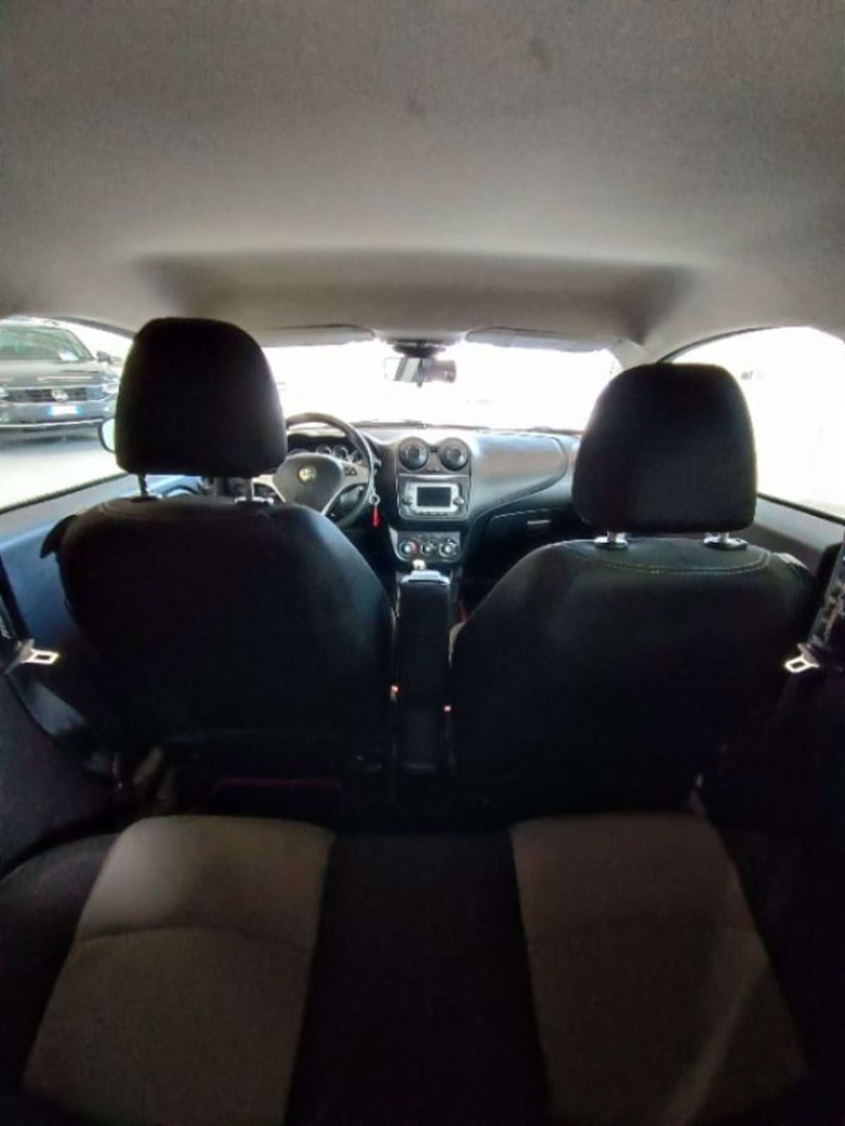 Alfa Romeo MiTo 1.3 JTDm 85 CV S&S Distinctive (10)