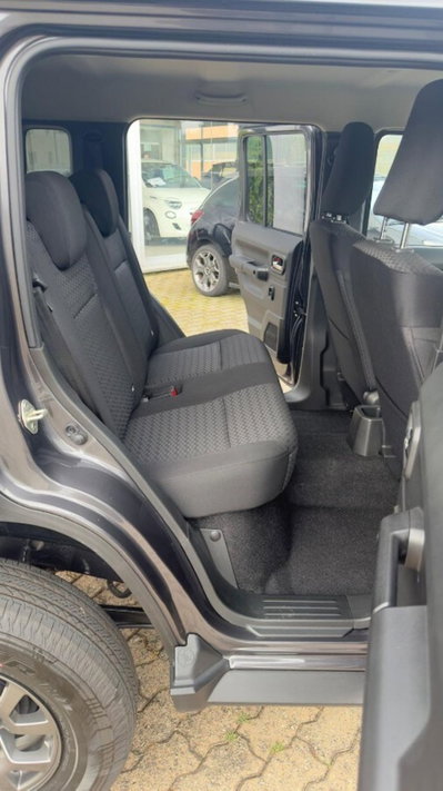 Suzuki Jimny 1.5 4AT Top (13)