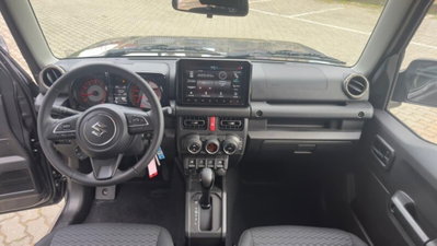 Suzuki Jimny 1.5 4AT Top (16)