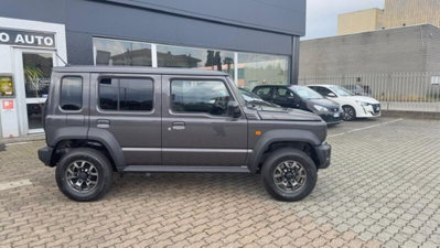 Suzuki Jimny 1.5 4AT Top (2)