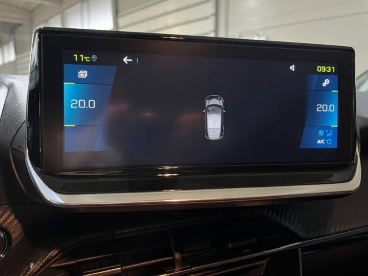 Peugeot 208 50 kWh Allure (14)