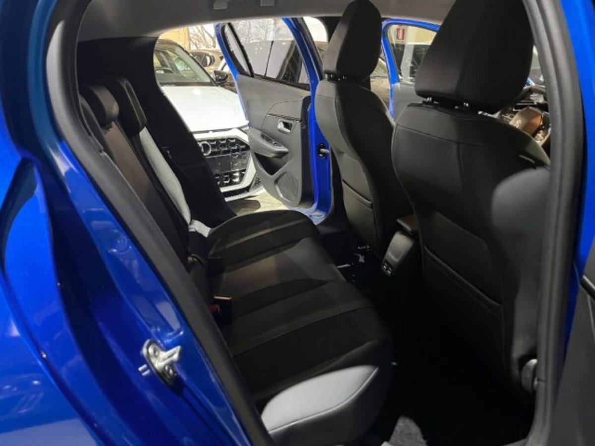 Peugeot 208 50 kWh Allure (20)