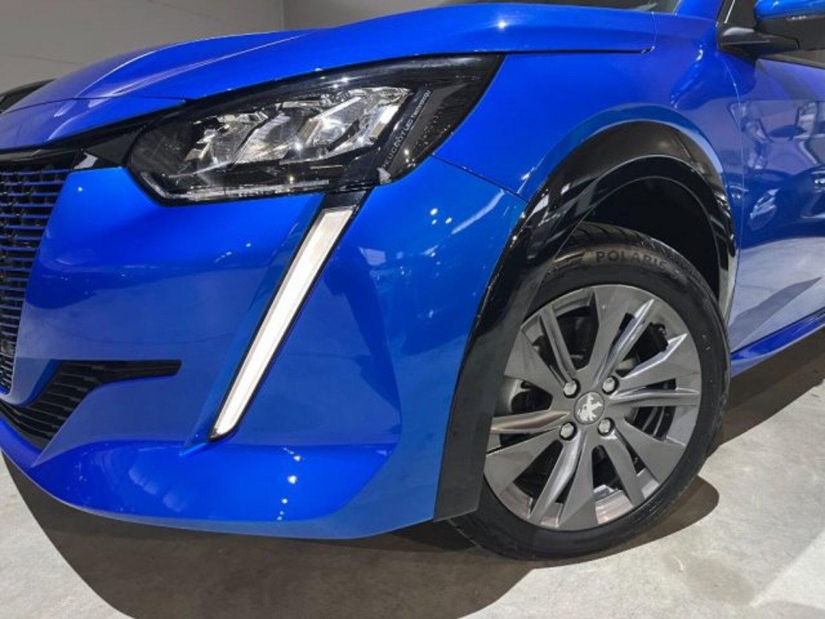 Peugeot 208 50 kWh Allure (7)