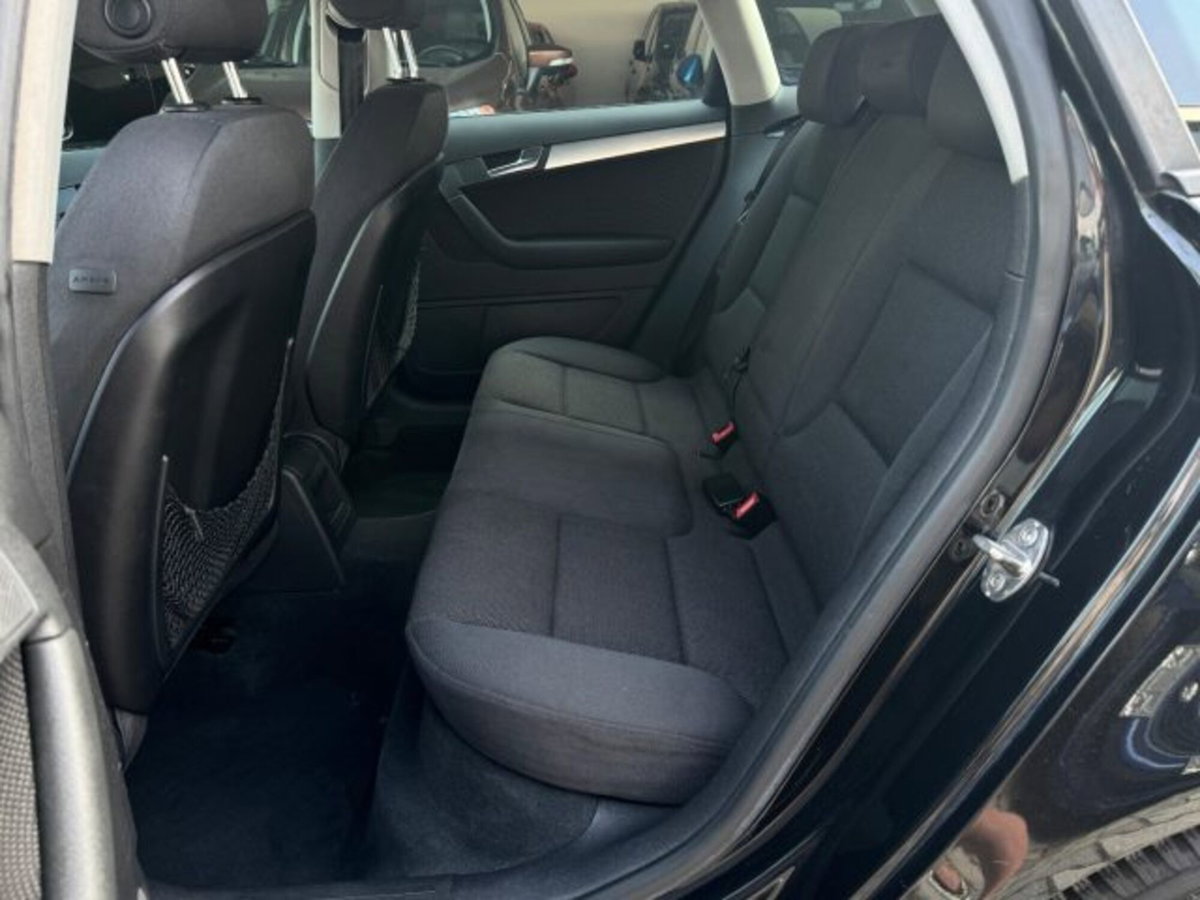 Audi A3 2.0 16V TDI Ambiente (6)