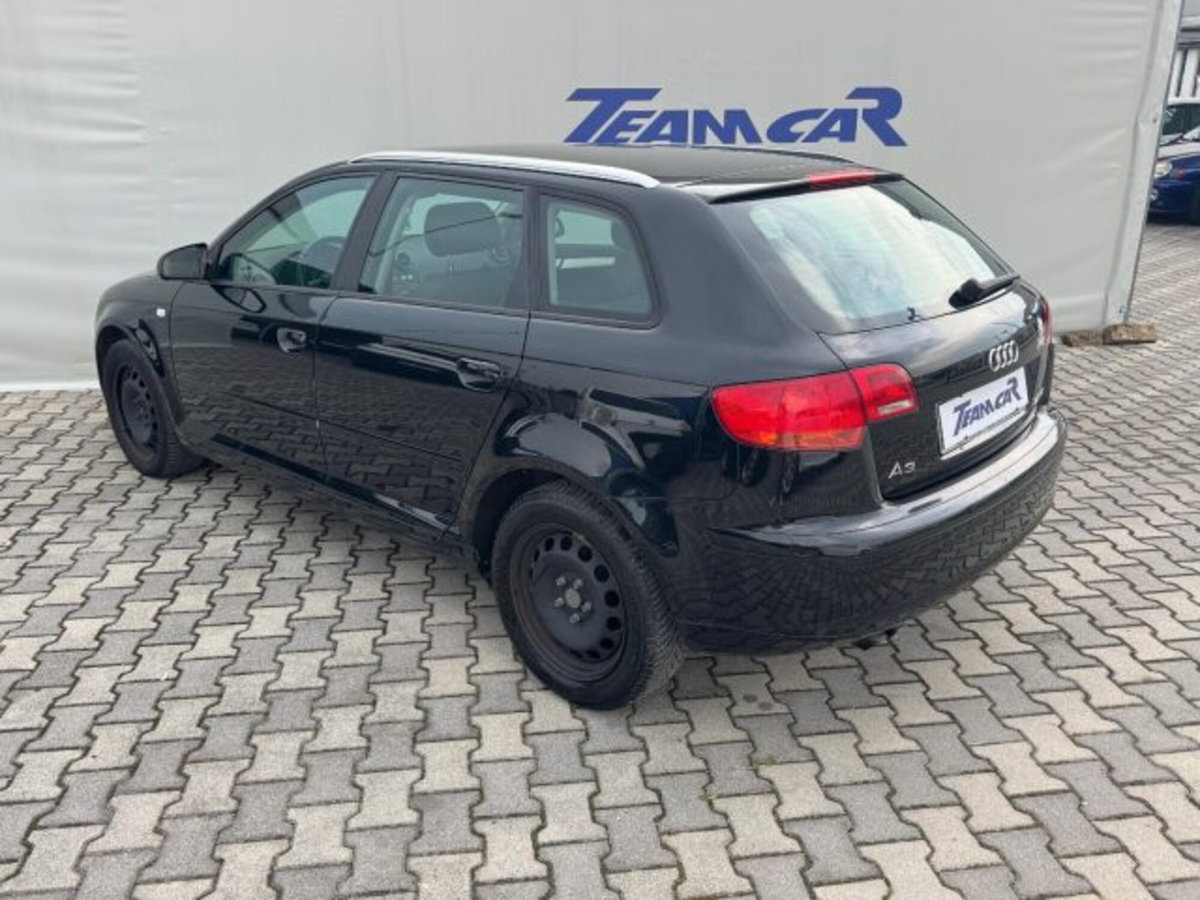 Audi A3 2.0 16V TDI Ambiente (3)