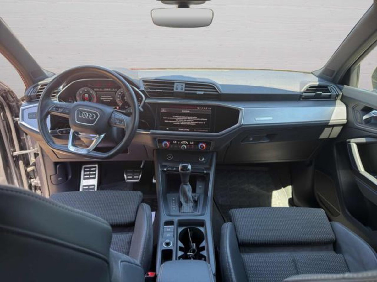 Audi Q3 35 TDI S line edition (12)