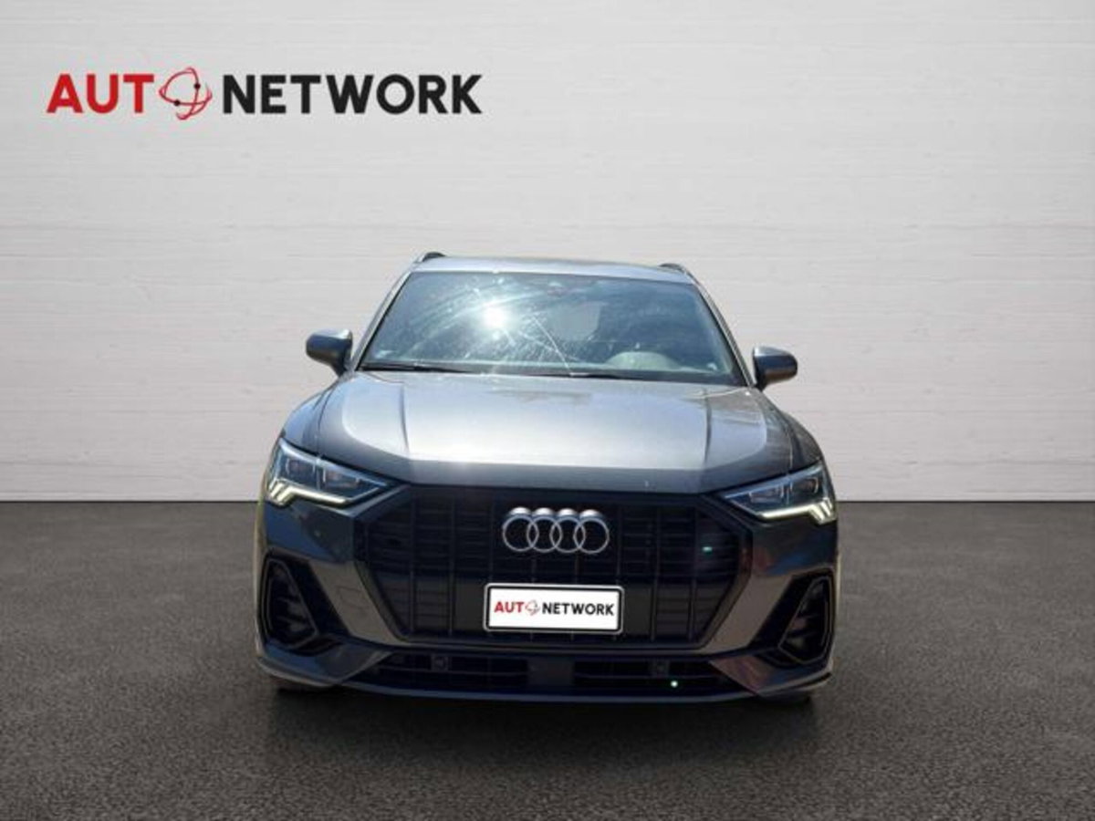 Audi Q3 35 TDI S line edition (5)
