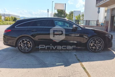 Mercedes-Benz CLA Shooting Brake 200 d Automatic Shooting Brake Premium (4)