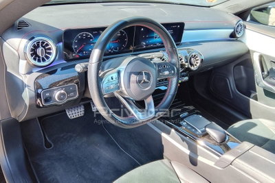 Mercedes-Benz CLA Shooting Brake 200 d Automatic Shooting Brake Premium (9)