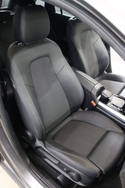 Mercedes-Benz GLA SUV 200 d Automatic Sport Plus (11)