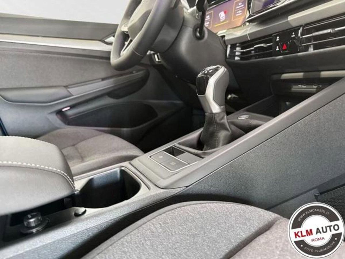 Volkswagen Golf 1.5 tsi Edition 115cv (10)