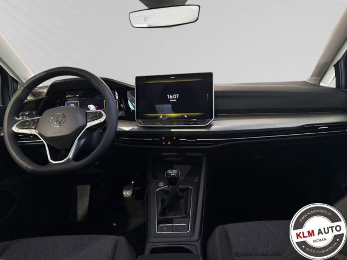 Volkswagen Golf 1.5 tsi Edition 115cv (6)