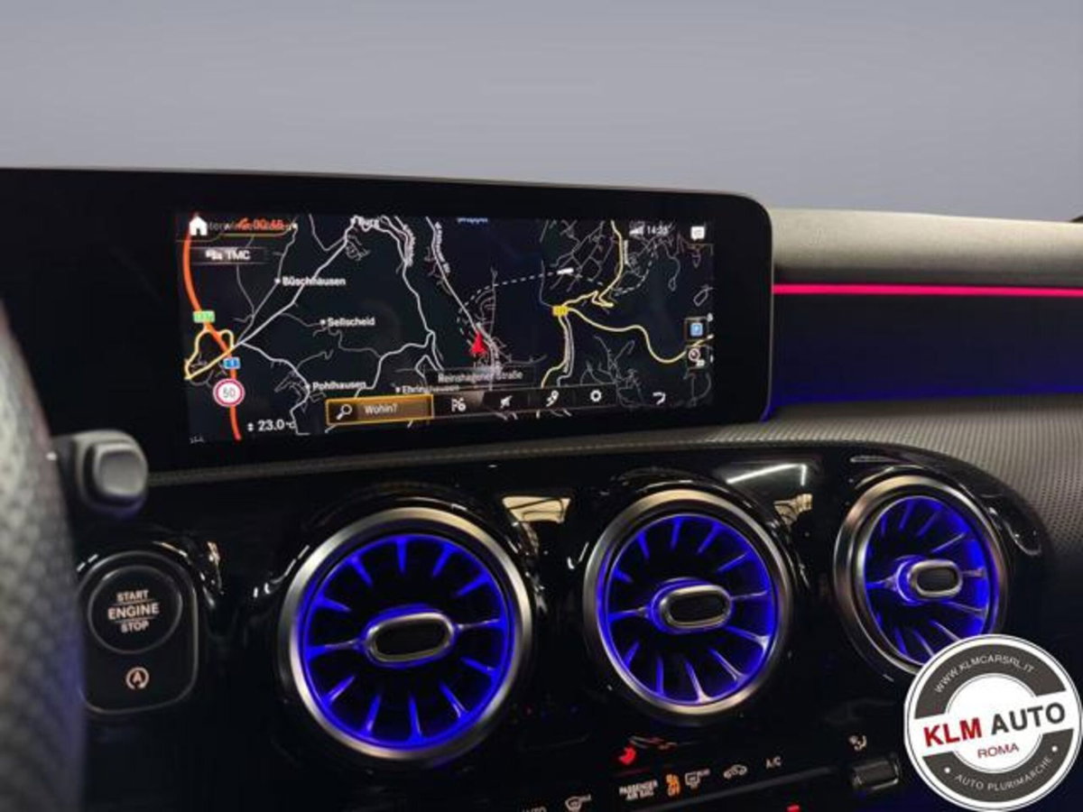 Mercedes-Benz Classe A Sedan 180 Automatic 4p. Premium (13)
