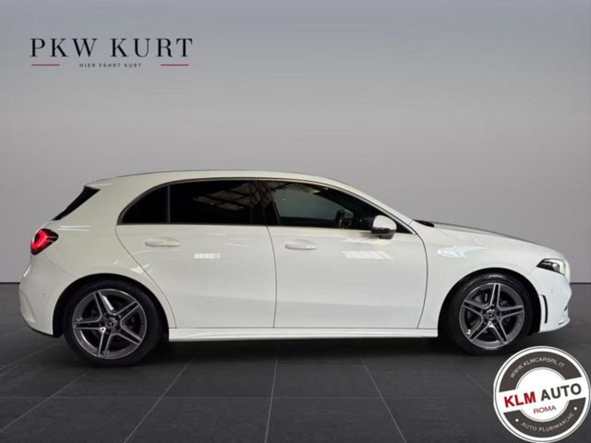 Mercedes-Benz Classe A Sedan 180 Automatic 4p. Premium (9)