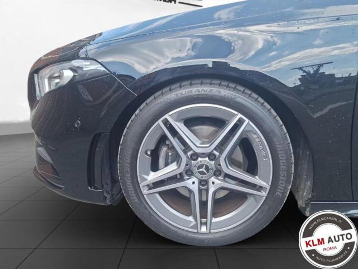 Mercedes-Benz Classe A 180 d AMG Line Premium Plus auto (14)