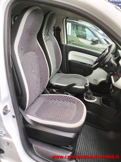 Renault Twingo SCe 65 CV Zen (18)