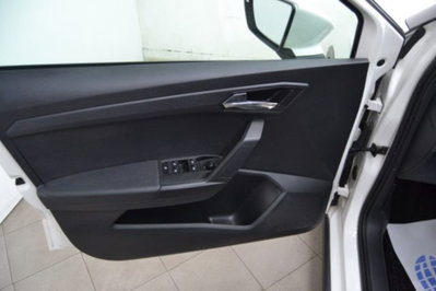 SEAT Arona 1.0 TGI Reference (11)