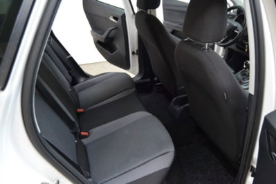 SEAT Arona 1.0 TGI Reference (6)