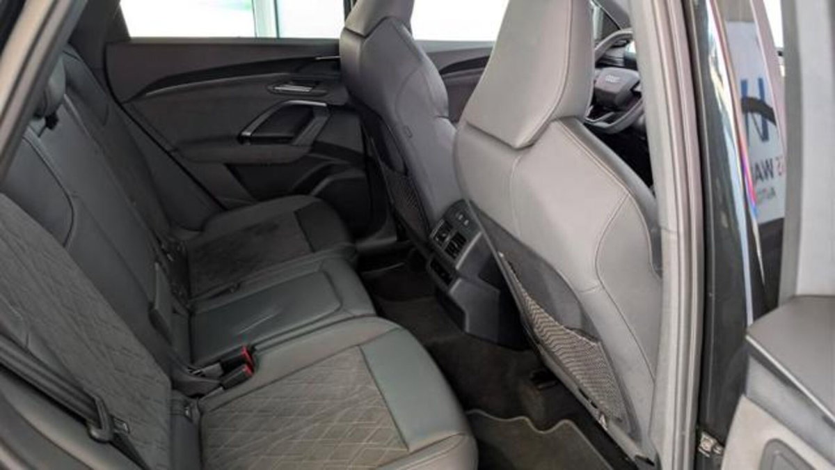 Audi Q5 Sportback 40 2.0 tdi mhev 12V S line Plus quattro s-tronic (12)