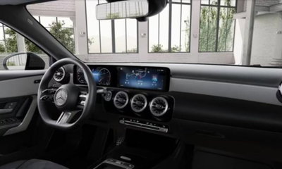 Mercedes-Benz Classe A Sedan 200 d AMG Line Premium Plus auto (8)