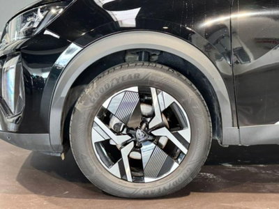 Peugeot 2008 PureTech 100 S&S Allure (8)