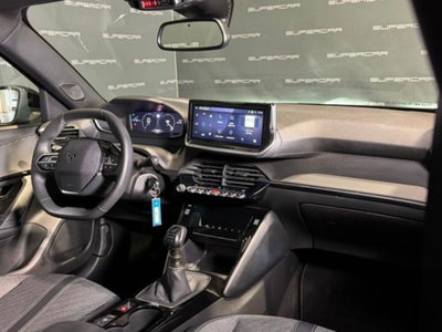 Peugeot 2008 PureTech 100 S&S Allure (9)