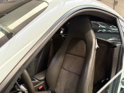 Porsche 718 Cayman  Cayman 2.0 300cv (12)