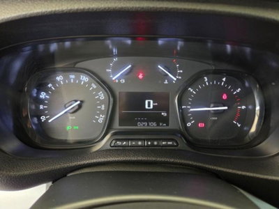 Toyota Proace Verso Verso 2.0D 150 CV L1 D Lounge (19)