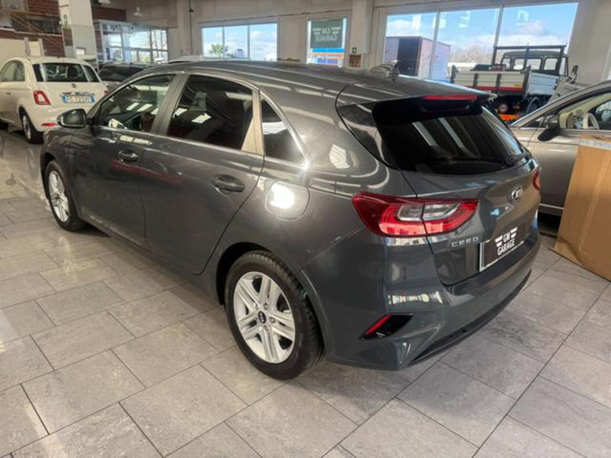 Kia Ceed 1.4 MPi GPL 5p. Business Class (10)
