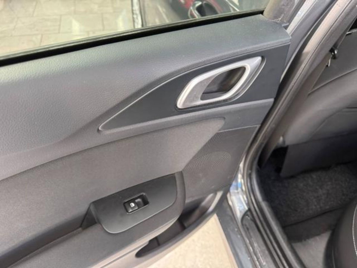 Kia Ceed 1.4 MPi GPL 5p. Business Class (18)