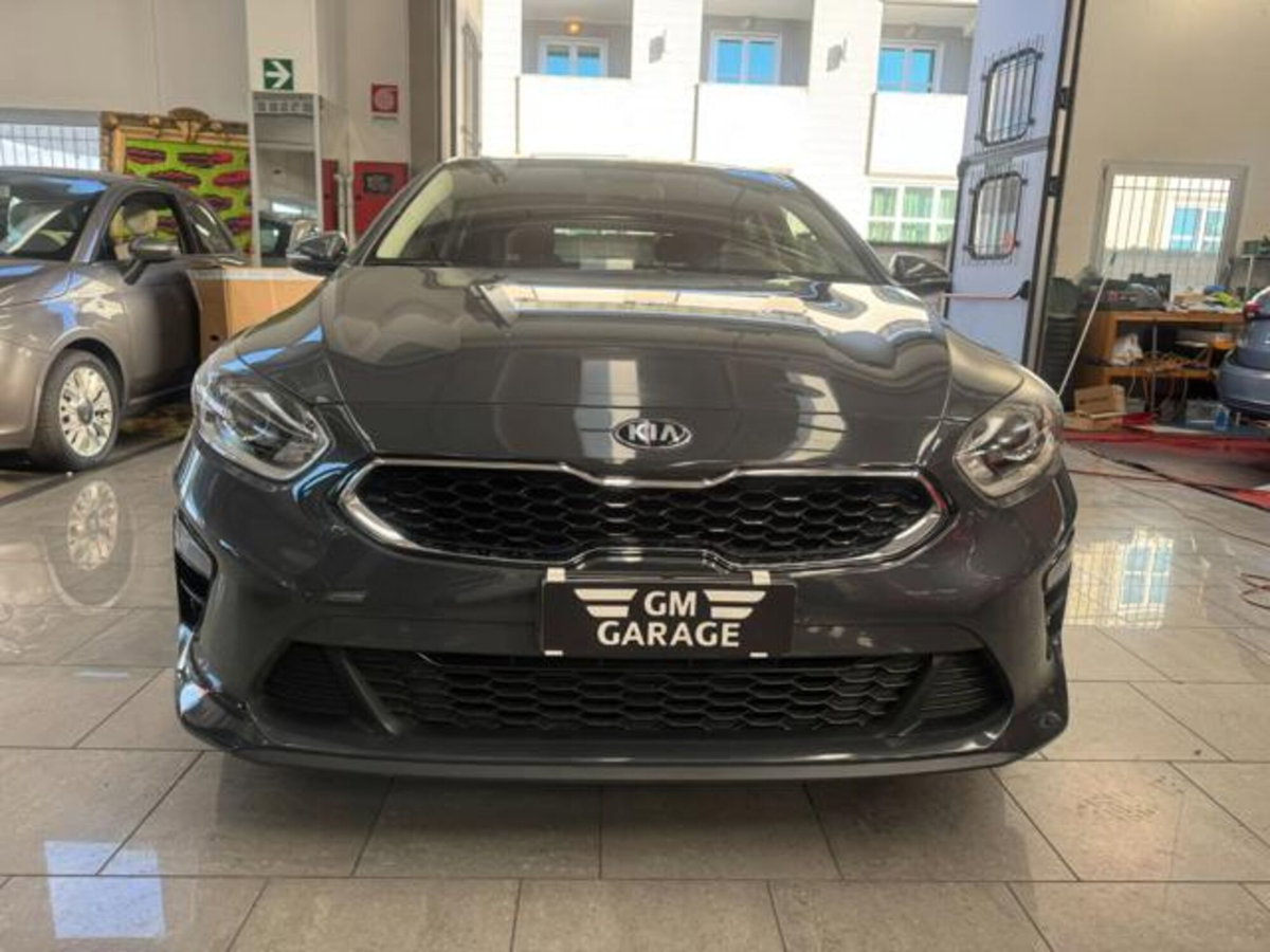Kia Ceed 1.4 MPi GPL 5p. Business Class (3)