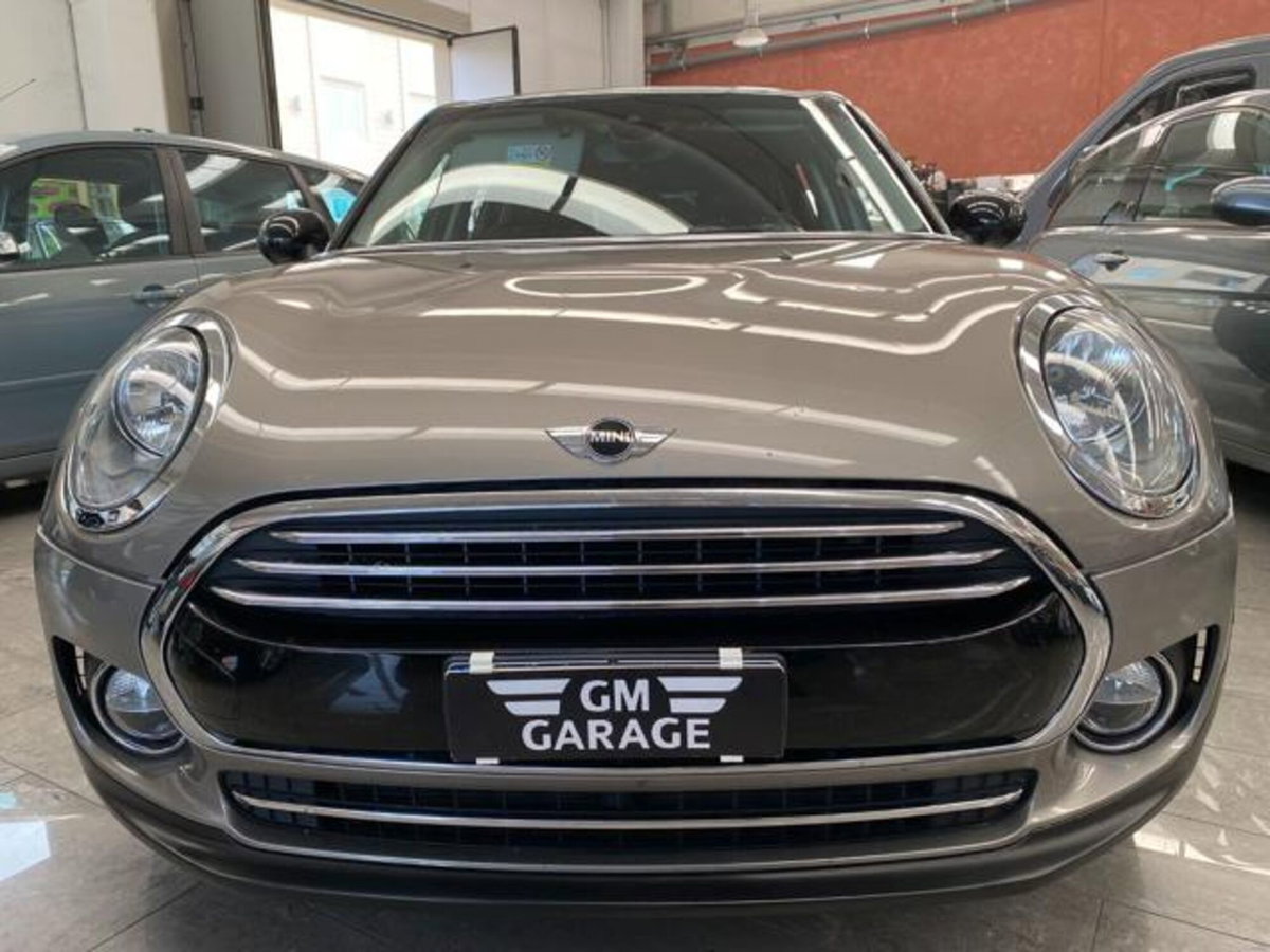 MINI Mini Clubman 2.0 Cooper D Yours Clubman (11)