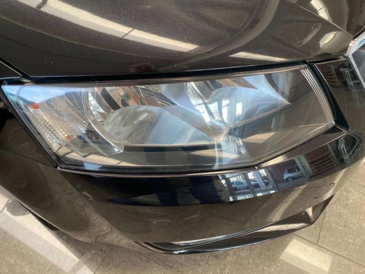Skoda Octavia Station Wagon 1.4 TSI Wagon Elegance (14)