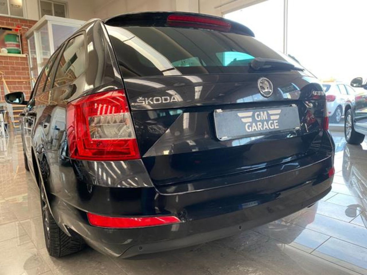 Skoda Octavia Station Wagon 1.4 TSI Wagon Elegance (15)