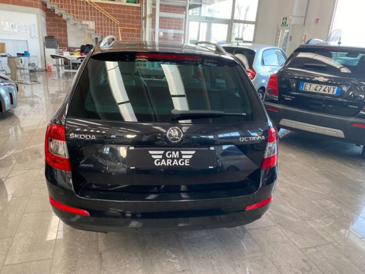Skoda Octavia Station Wagon 1.4 TSI Wagon Elegance (16)