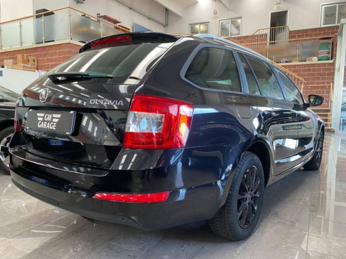 Skoda Octavia Station Wagon 1.4 TSI Wagon Elegance (5)