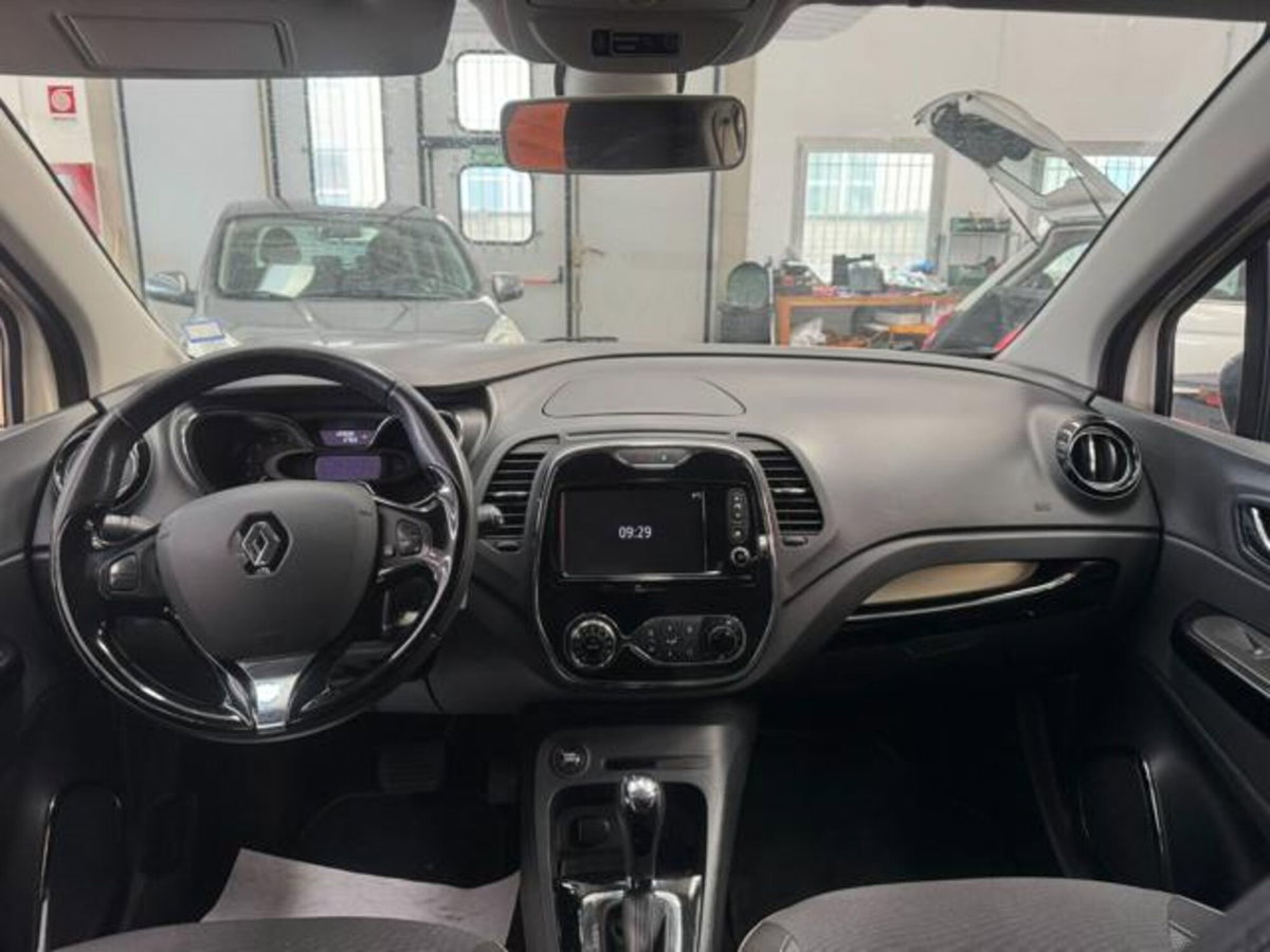 Renault Captur 1.5 dCi 8V 90 CV EDC Energy R-Link (16)
