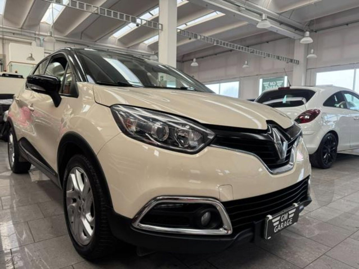 Renault Captur 1.5 dCi 8V 90 CV EDC Energy R-Link (4)