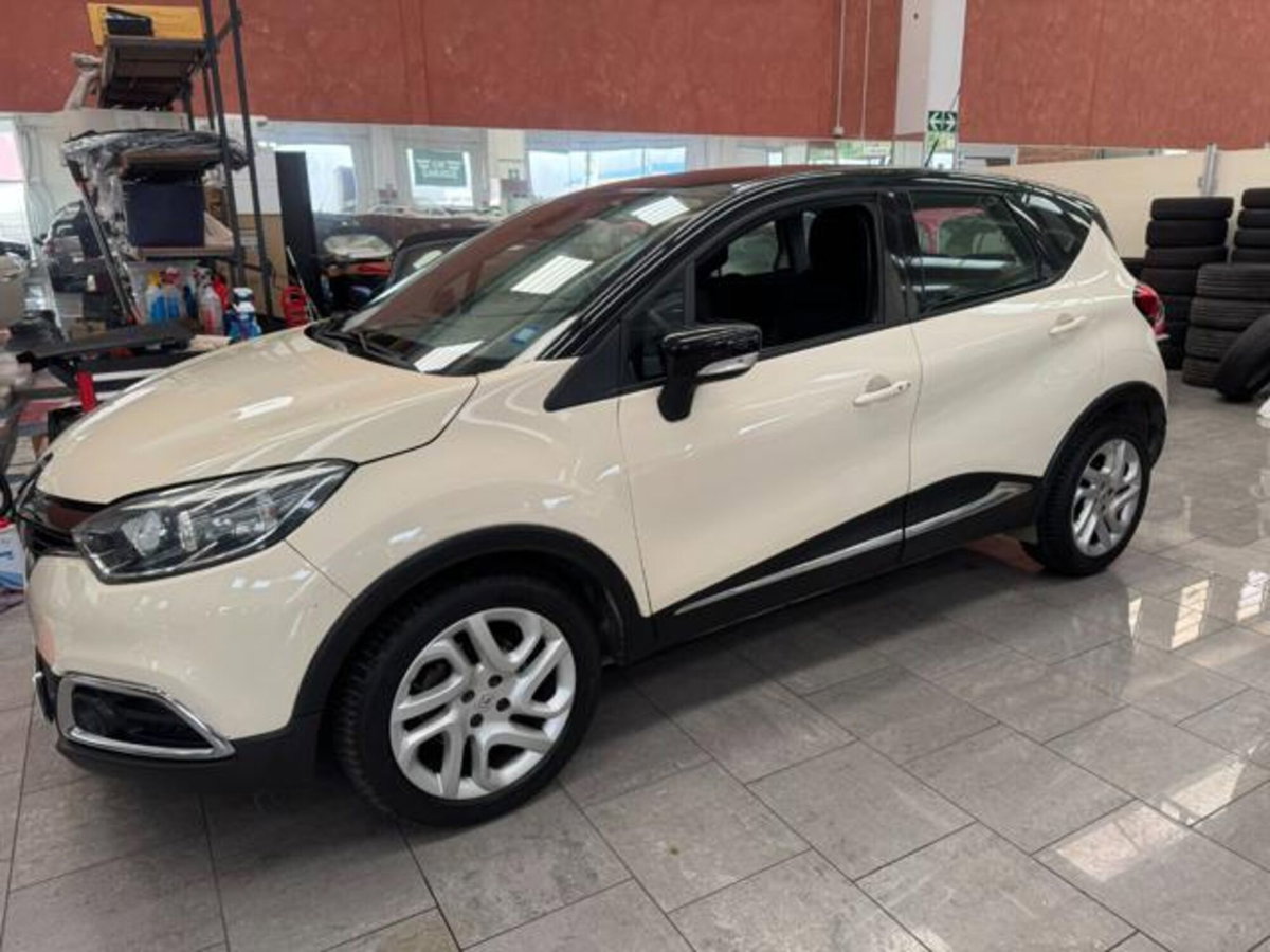 Renault Captur 1.5 dCi 8V 90 CV EDC Energy R-Link (6)