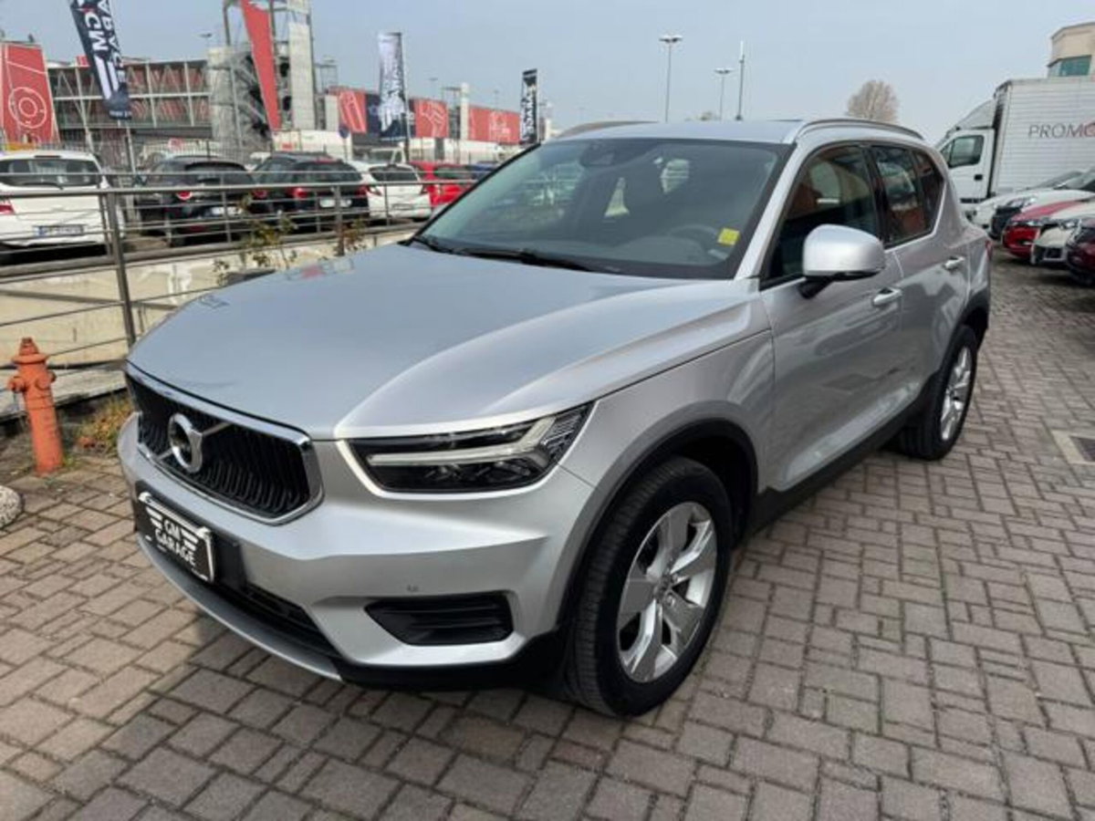 Volvo XC40 D3 AWD Momentum