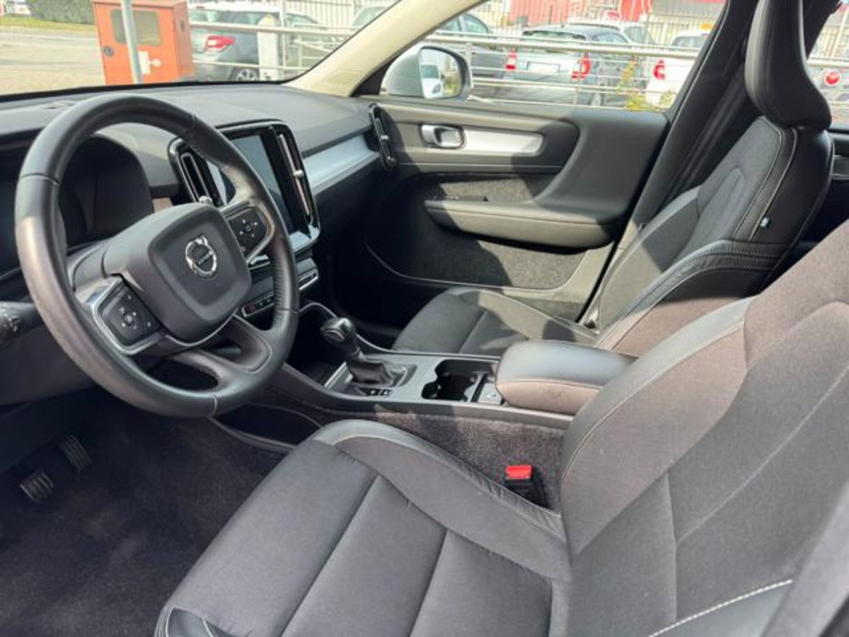 Volvo XC40 D3 AWD Momentum (13)