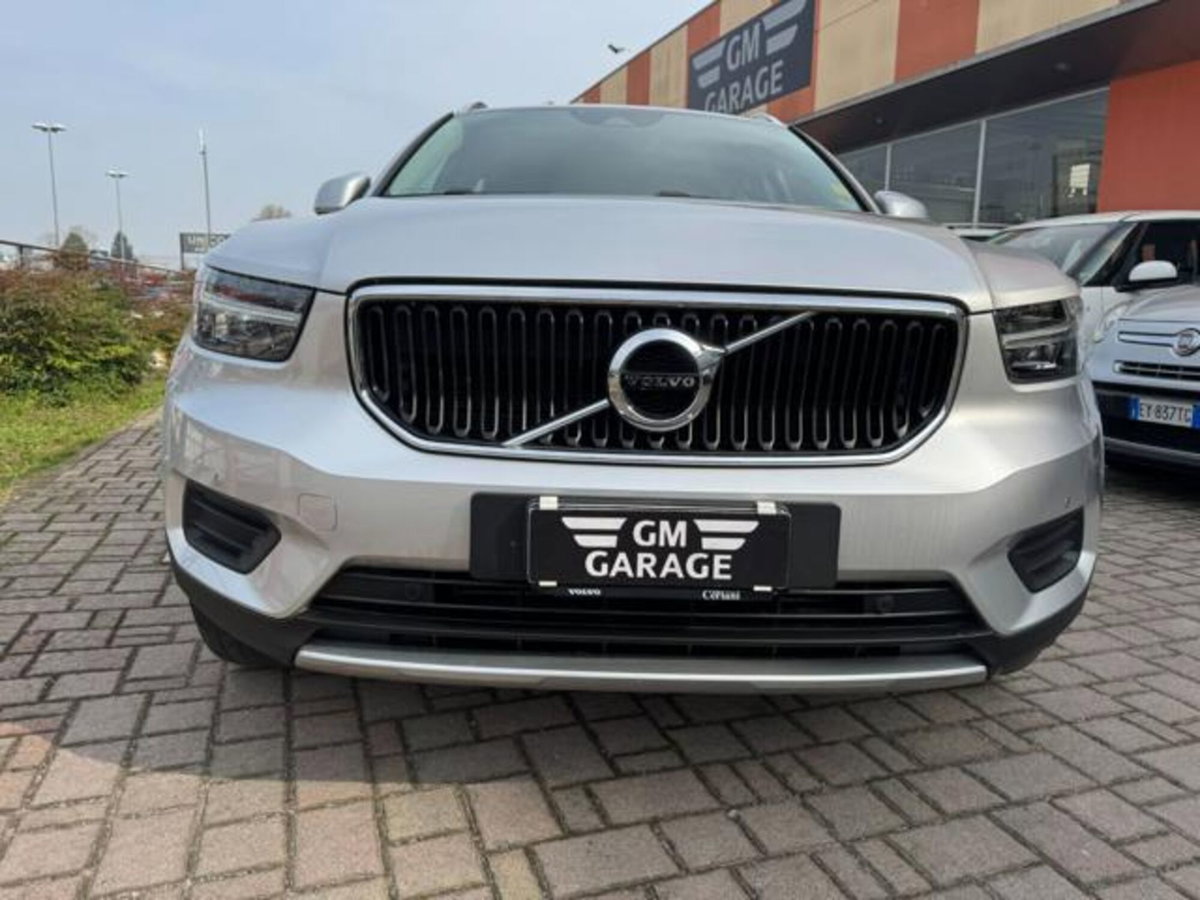 Volvo XC40 D3 AWD Momentum (3)