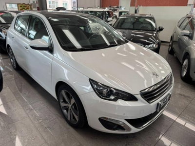 Peugeot 308 1.6 e-HDi 115 CV Stop&Start Allure (4)
