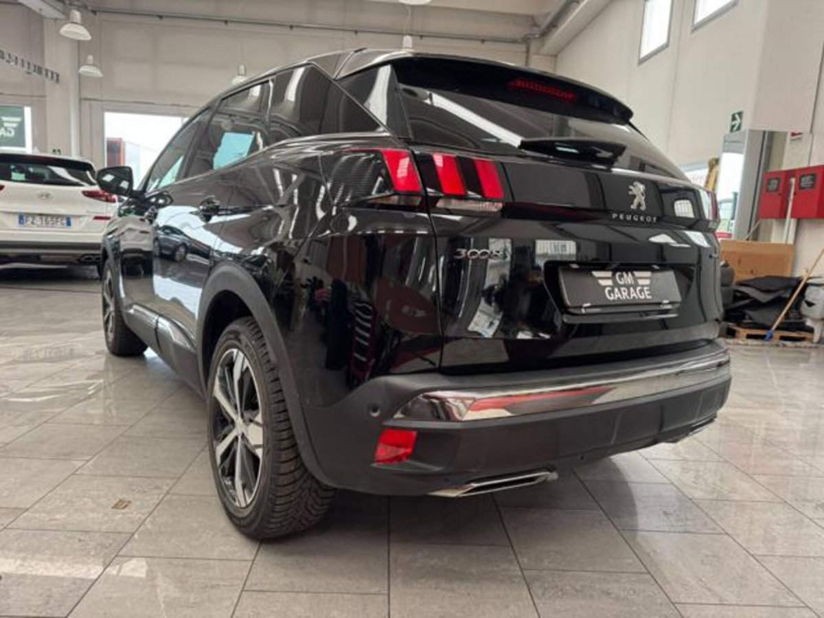 Peugeot 3008 BlueHDi 130 S&S EAT8 GT Line (17)