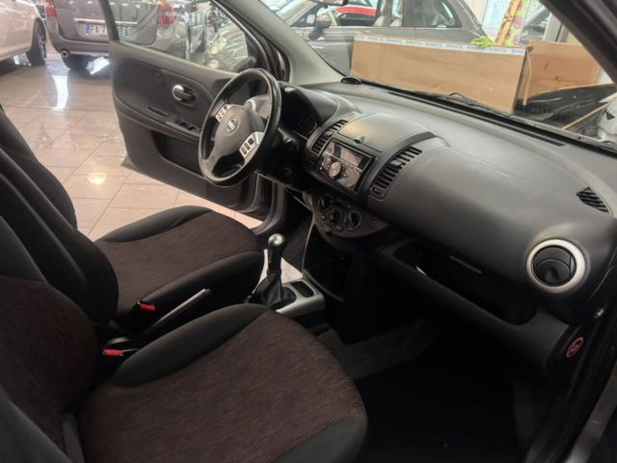 Nissan Note 1.4 16V Visia (18)