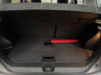 Nissan Note 1.4 16V Visia (19)