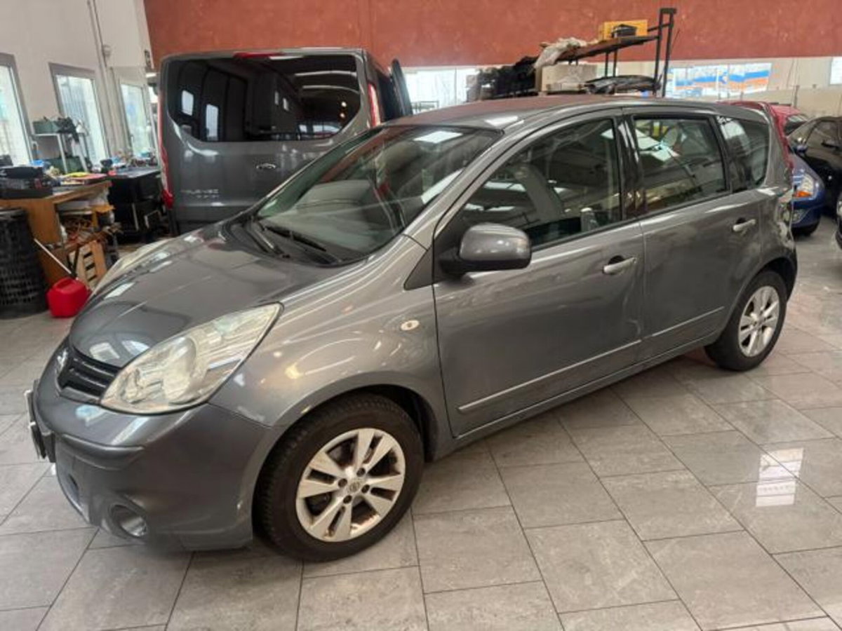 Nissan Note 1.4 16V Visia (5)