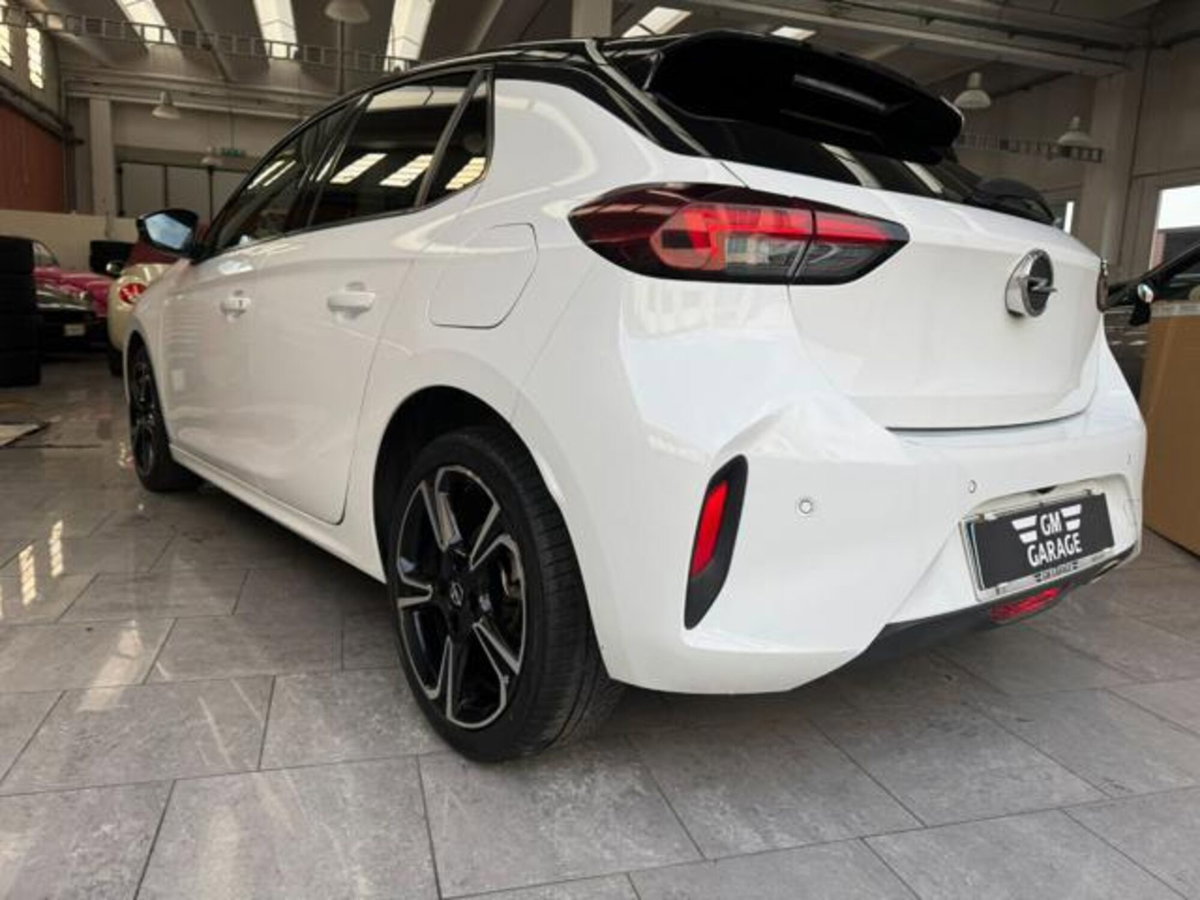 Opel Corsa 1.5 D 100 CV GS Line (14)