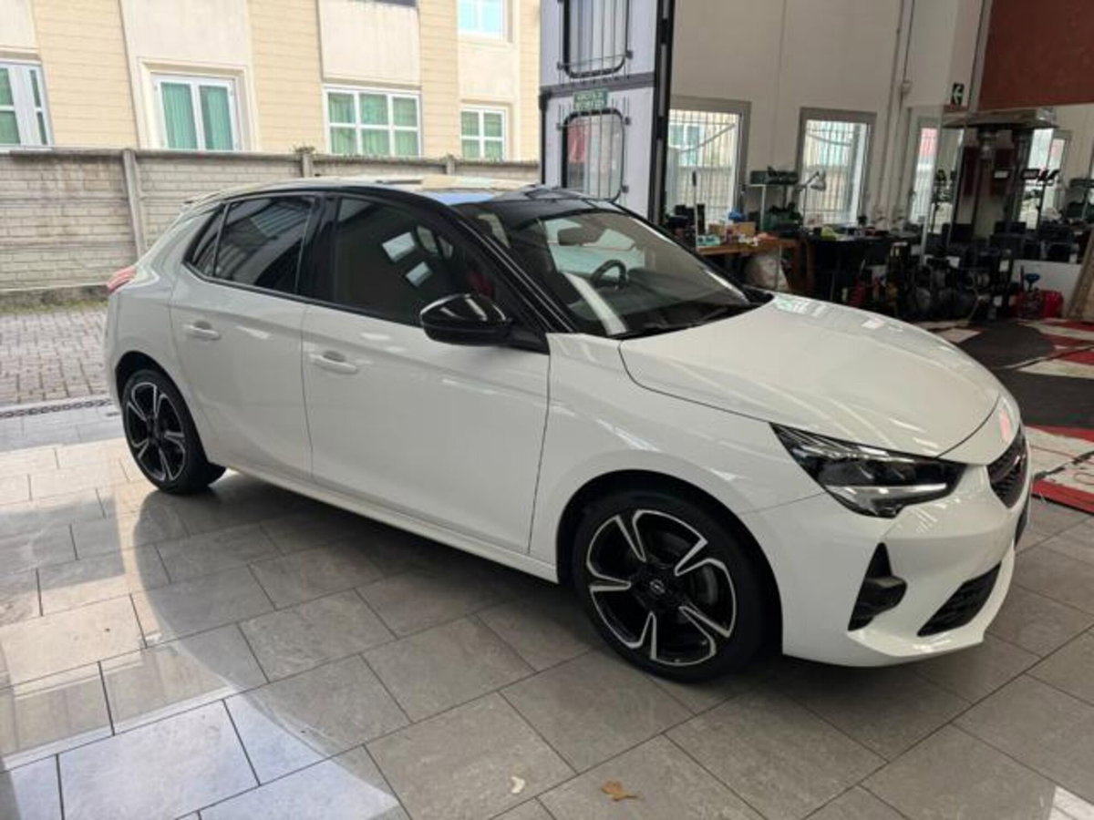 Opel Corsa 1.5 D 100 CV GS Line (8)